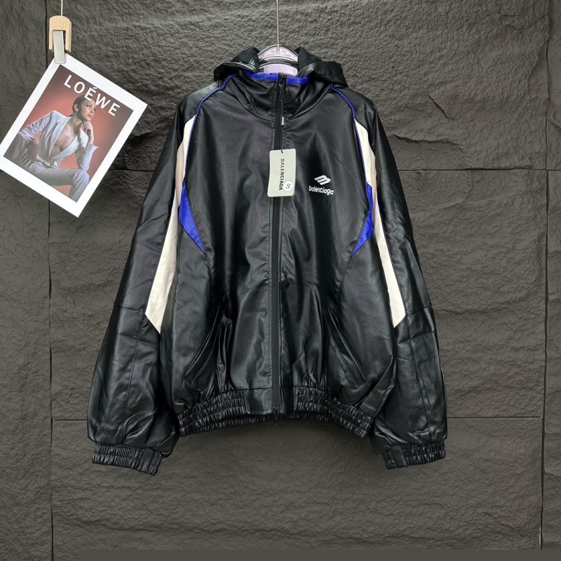 Ba*len*cia*ga coats